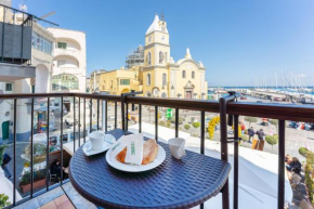 KISSES HOUSE - Marina Grande port, Procida
